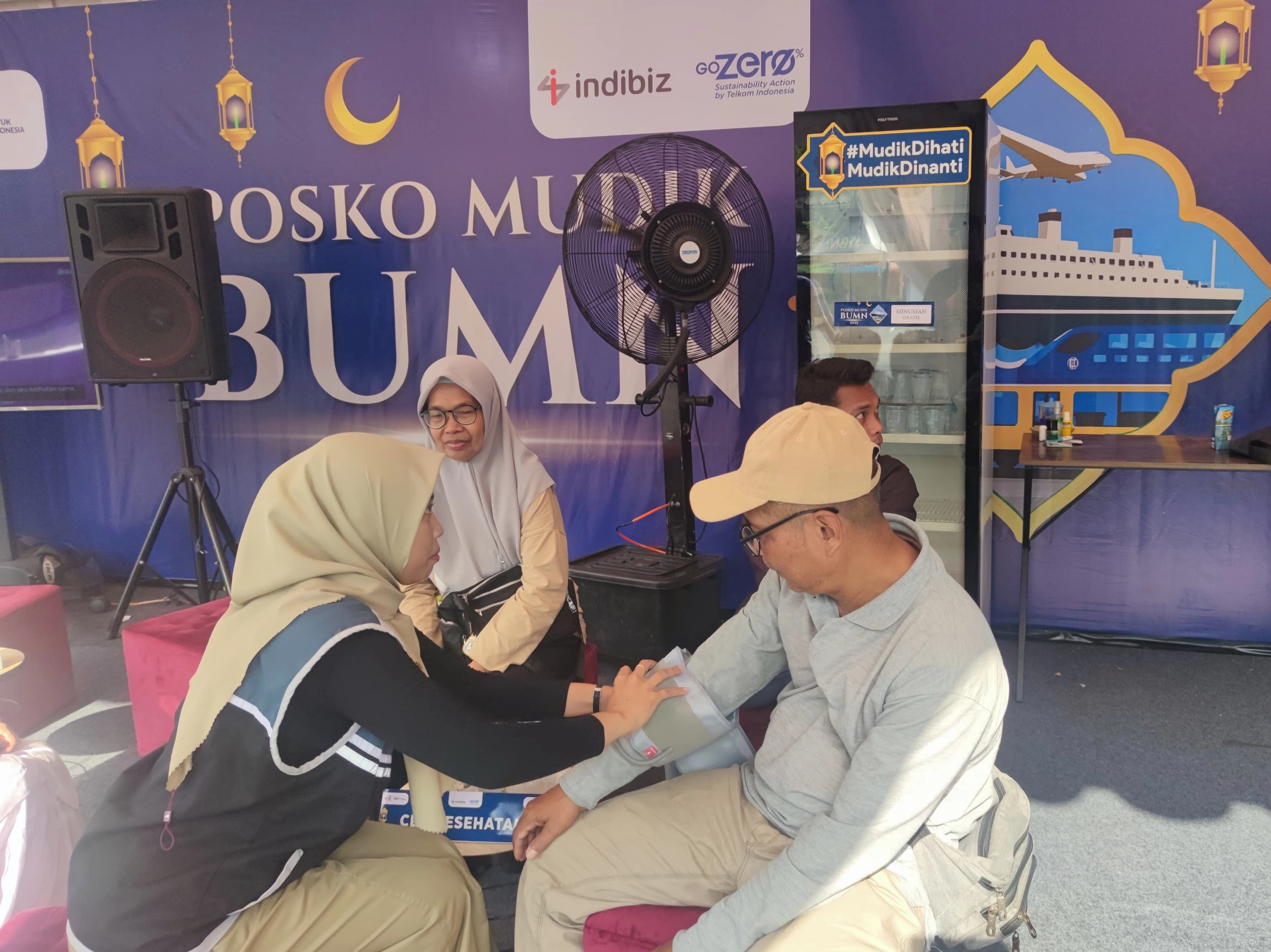 Telkom Melalui IndiBiz Buka Posko Mudik BUMN 2025 di Ketapang, Banyuwangi